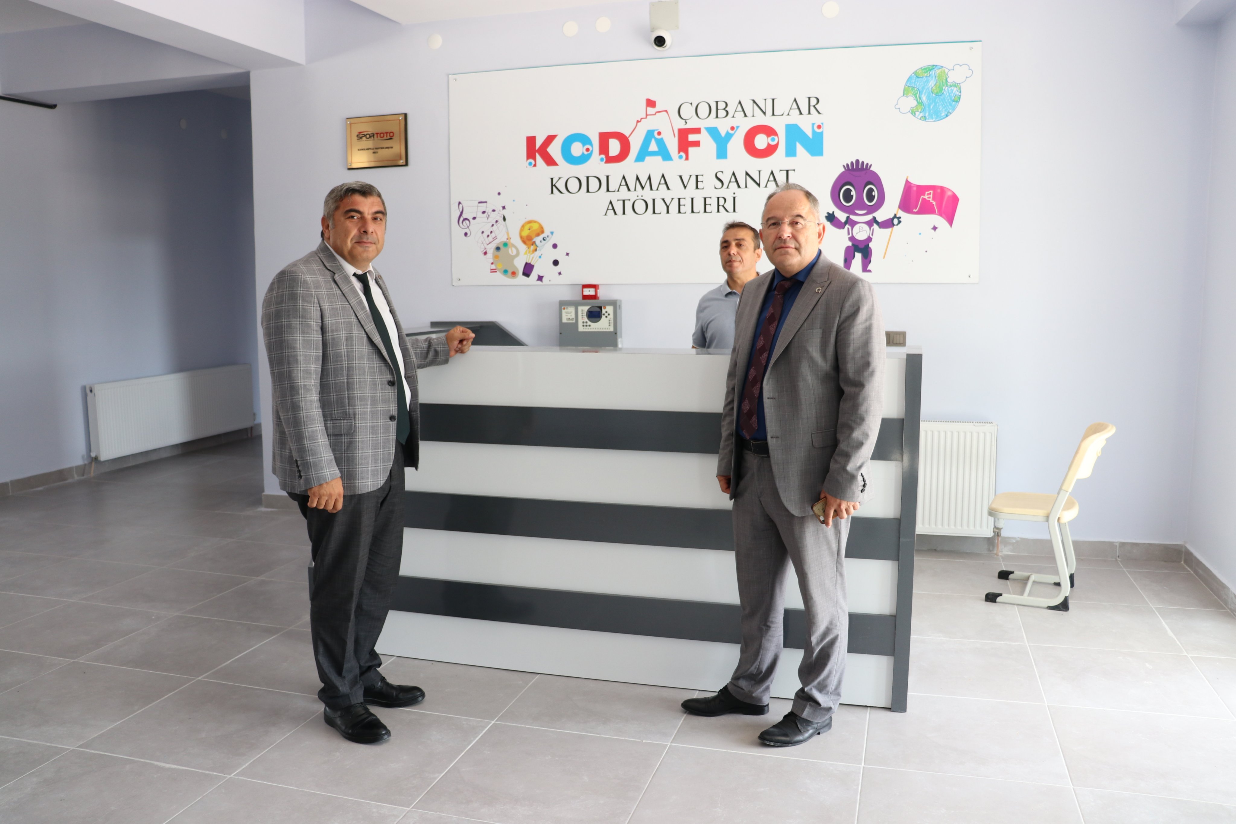 MUTLULUK KERVANI ÇOBANLAR’A UĞRADI