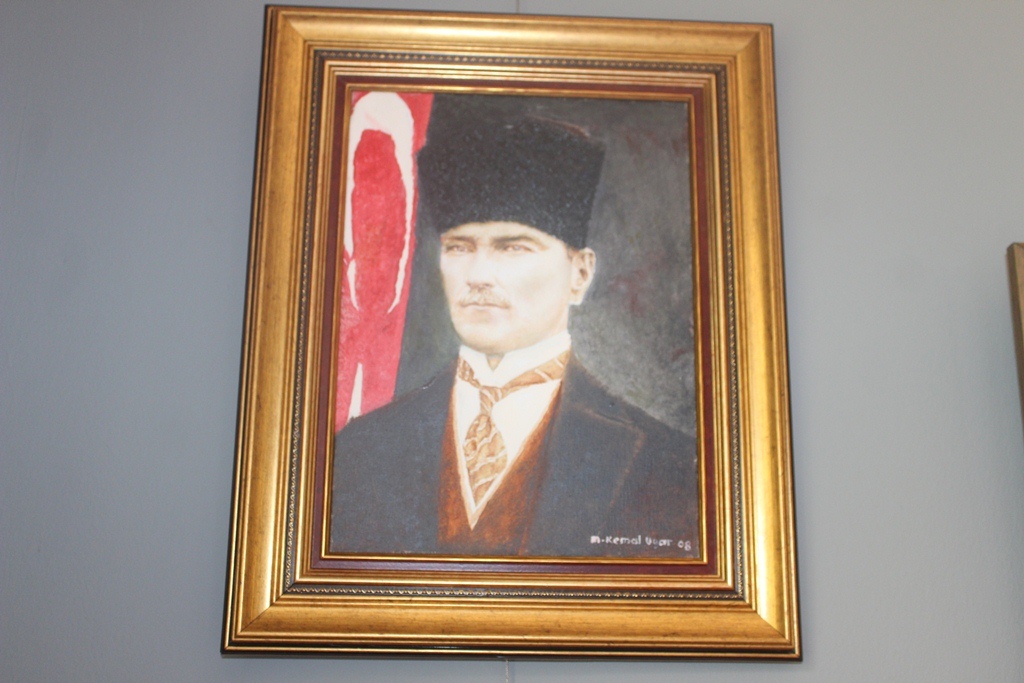 "HAYATIMI AFYON KÜLTÜRÜ'NÜN GELİŞİMİNE ADADIM"