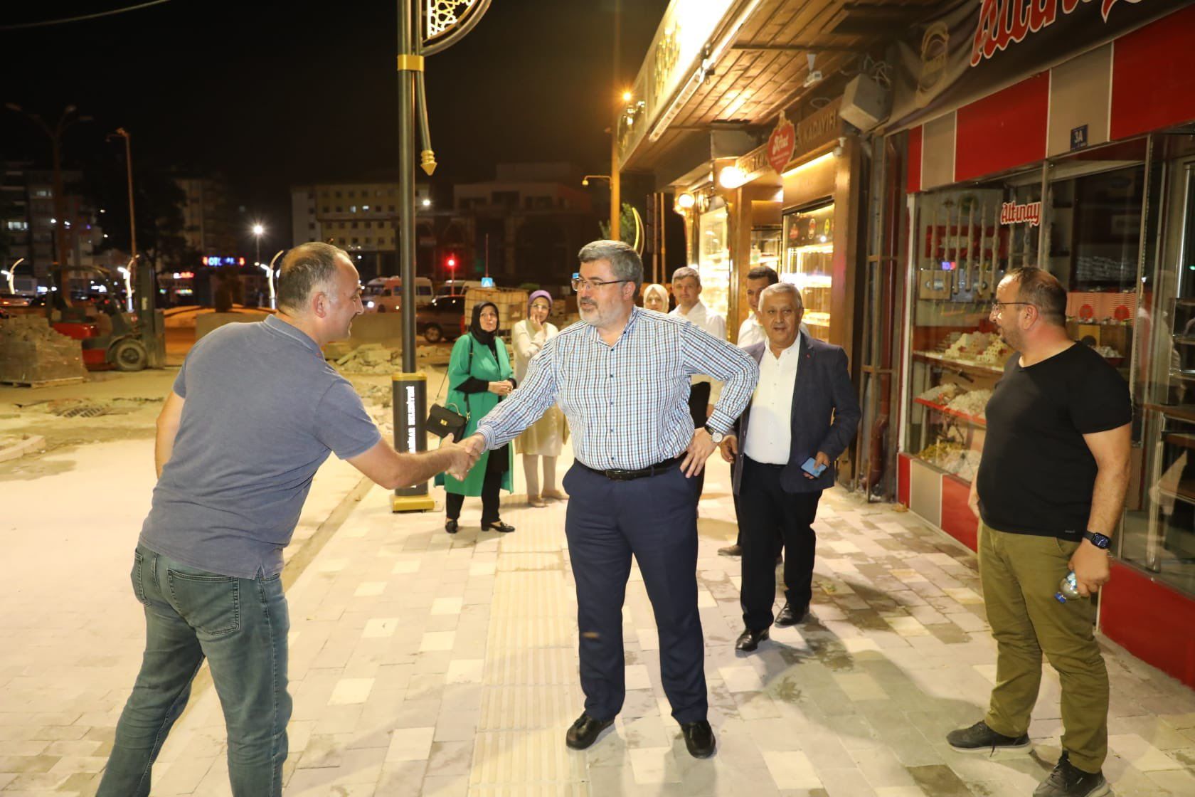 AÇILIŞ İÇİN SON RÖTUŞLAR YAPILIYOR