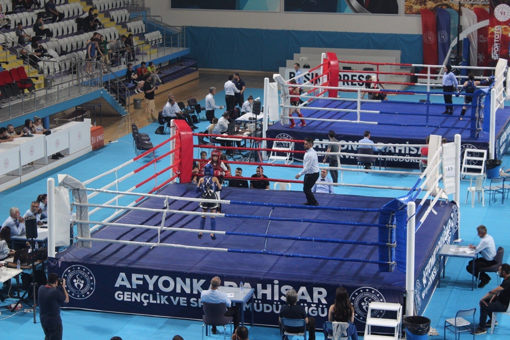 MUAYTHAİ MİLLİ TAKIM SEÇMELERİ AFYON'DA BAŞLADI