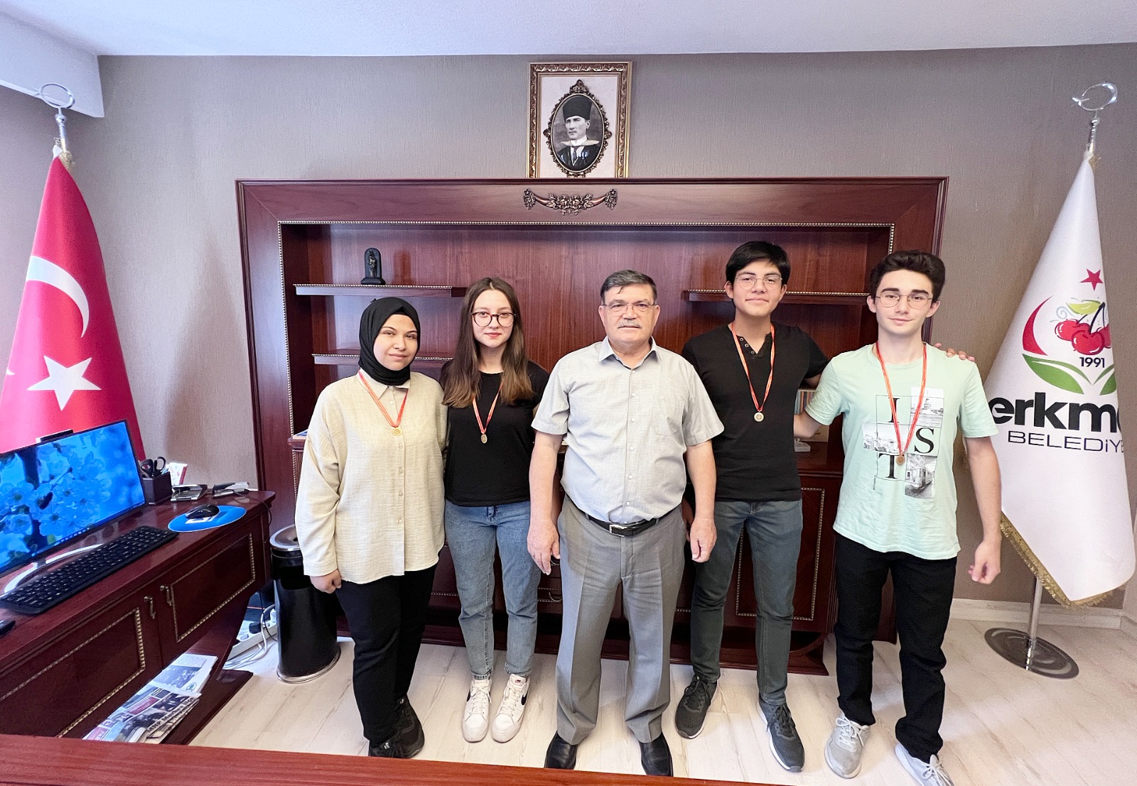 ERKMEN BELEDİYESİ BAŞARIYI ÖDÜLLENDİRDİ
