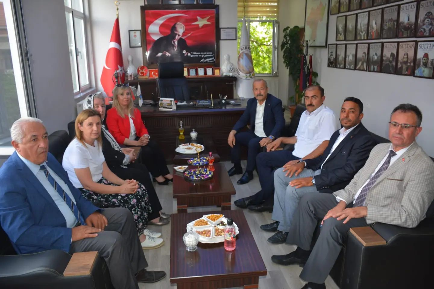 MİLLETVEKİLİ TAYTAK BELEDİYELERİ İHYA EDİYOR