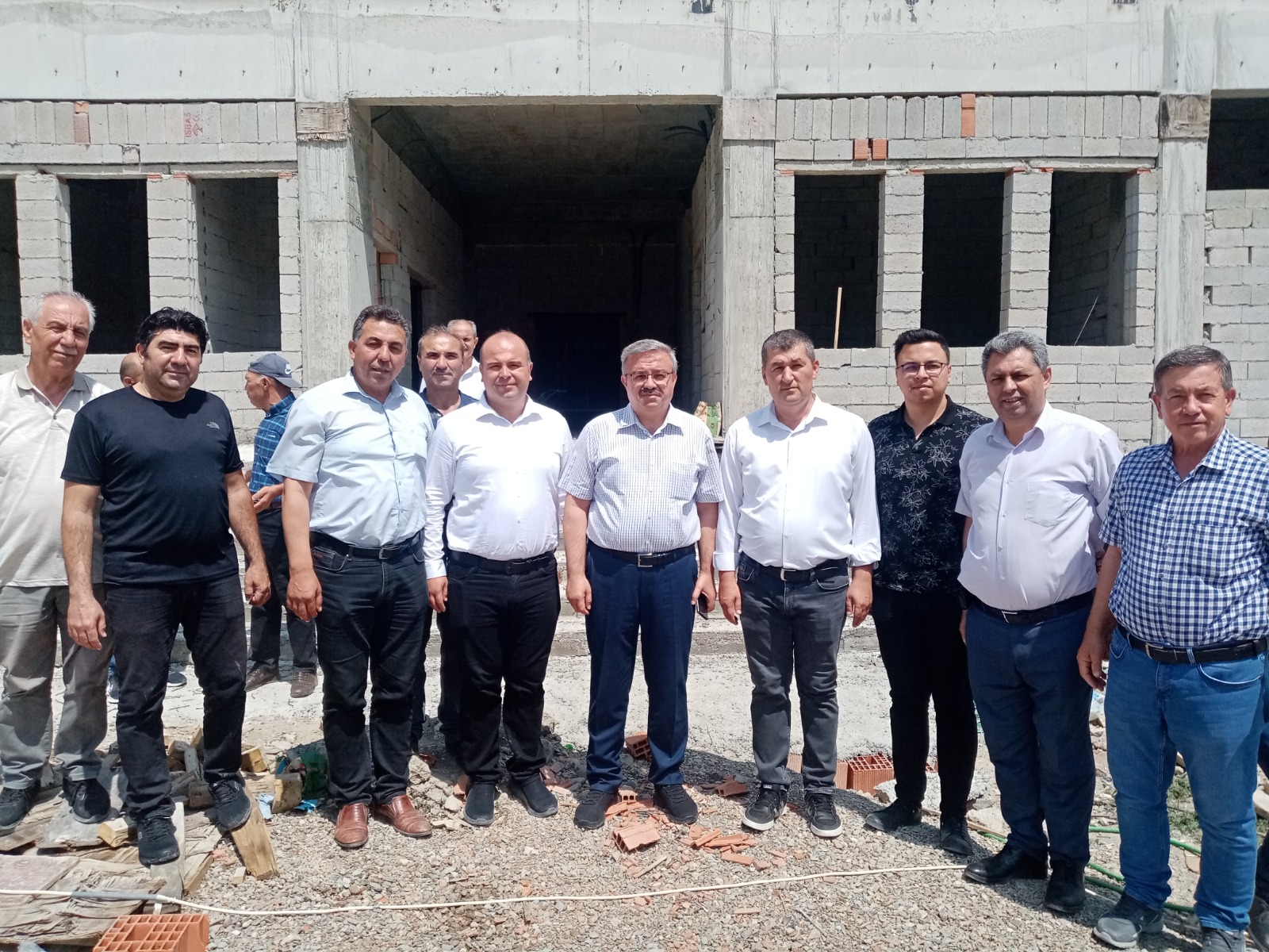 İLÇEYE YAPILAN YATIRIMLARI YERİNDE İNCELEDİ
