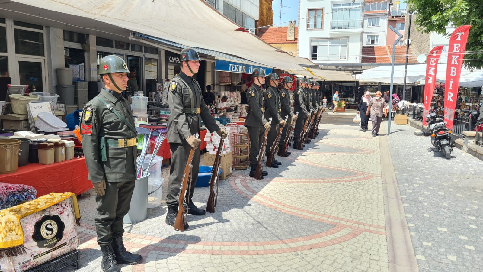 YAŞAMINI YİTİREN GAZİ ÜSTEĞMEN ‘E SON GÖREV