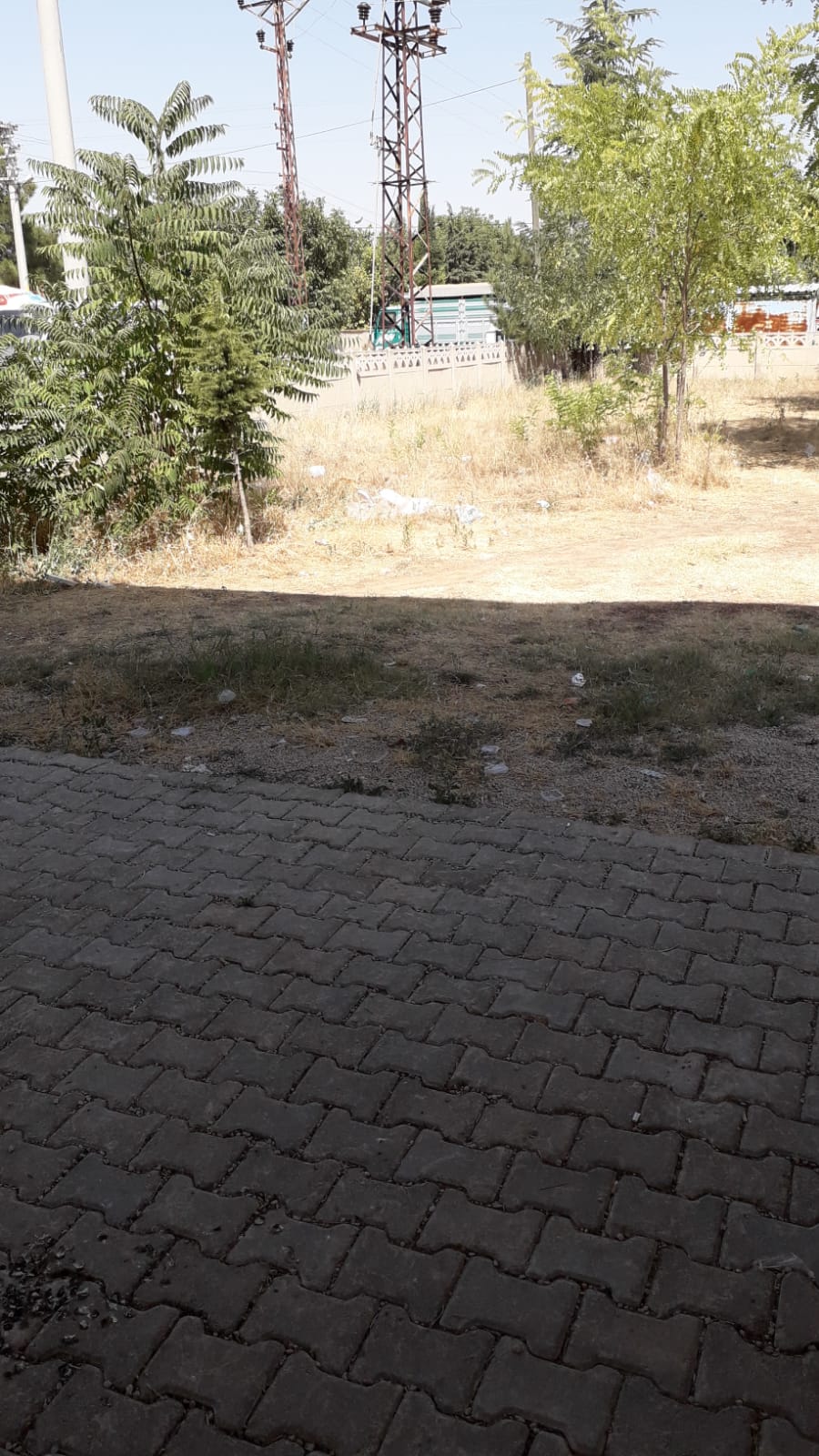 KÖY HALKININ DURUMA İSYANI