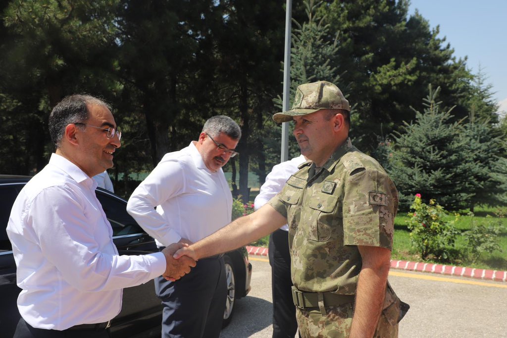 VEKİLLERDEN HAYIRLI OLSUN ZİYARETİ