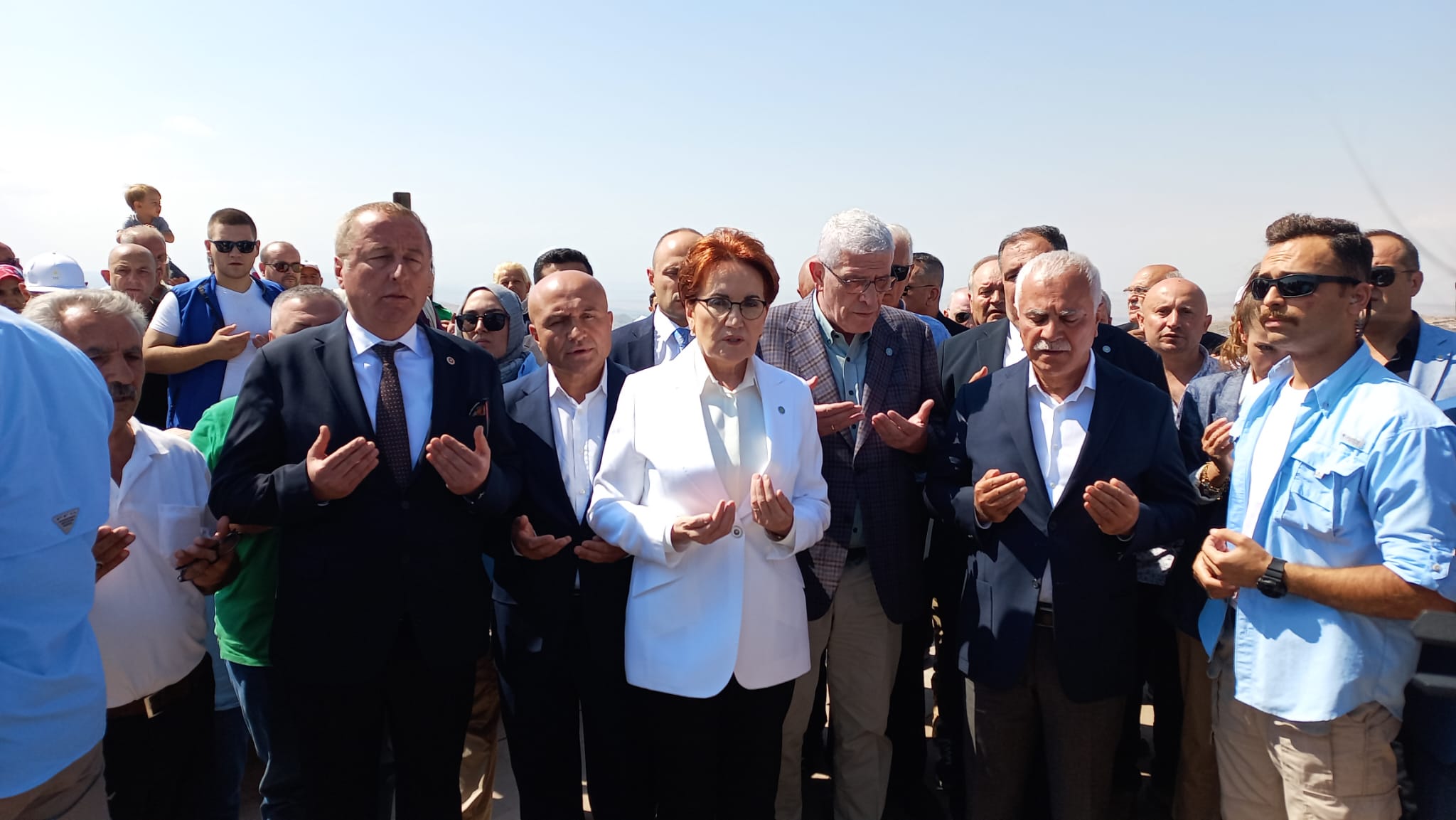 AKŞENER KOCATEPE'YE ÇIKTI