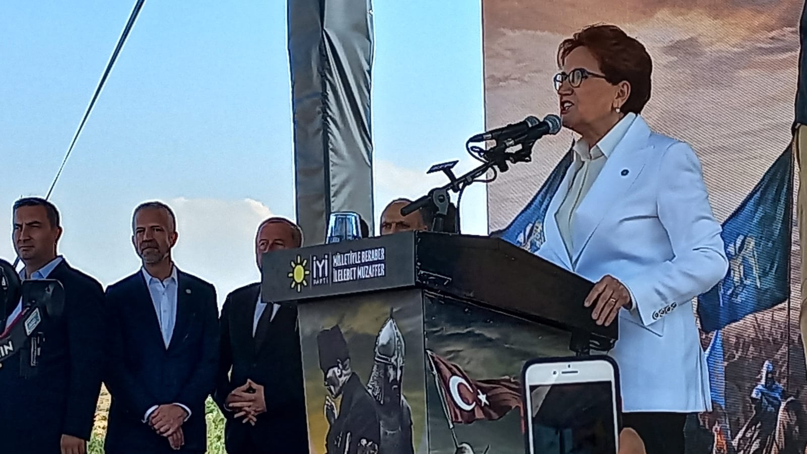 AKŞENER AFYON'DAN YEREL SEÇİMDE İTTİFAK KAPILARINI KAPATTI