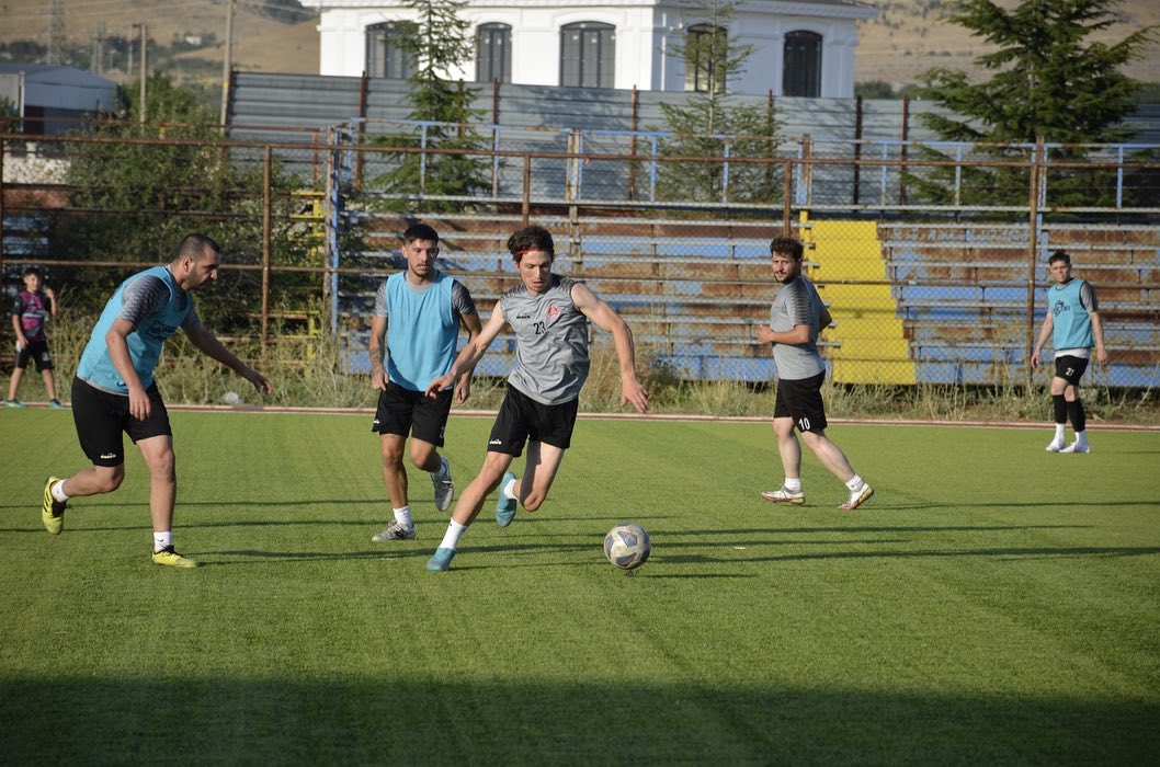 YARENLER YENİDEN ŞAMPİYONLUK İSTİYOR
