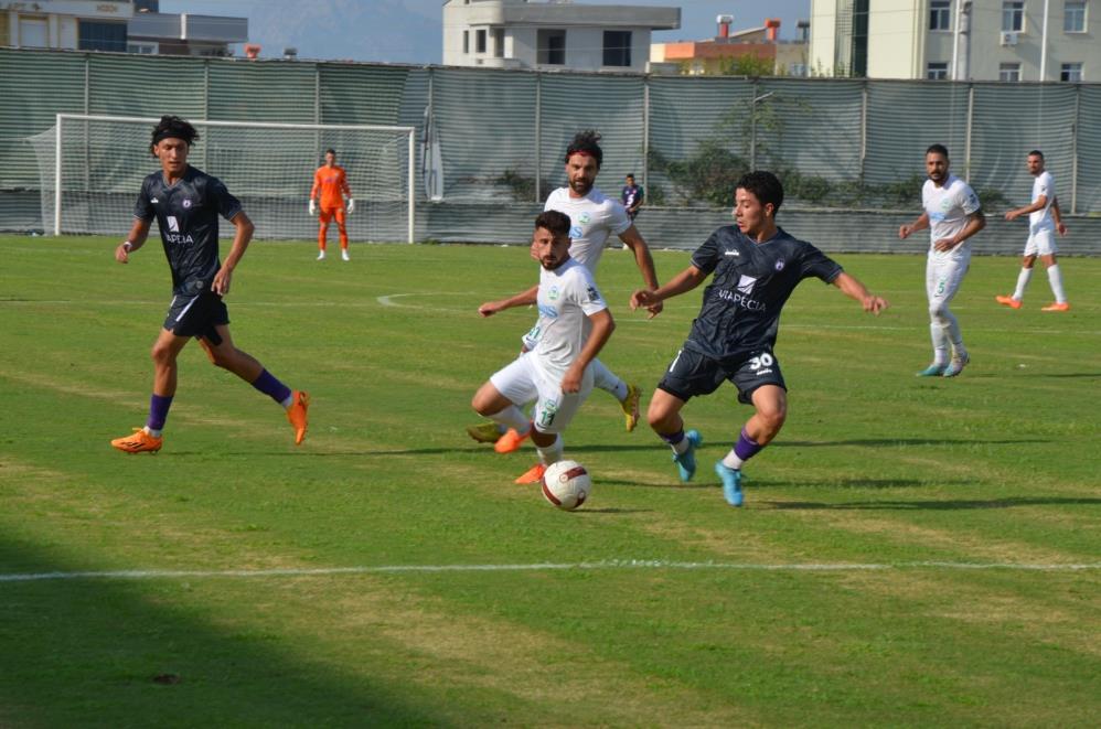 MOR ŞİMŞEKLER TEK GOLLE BOYUN EĞDİ