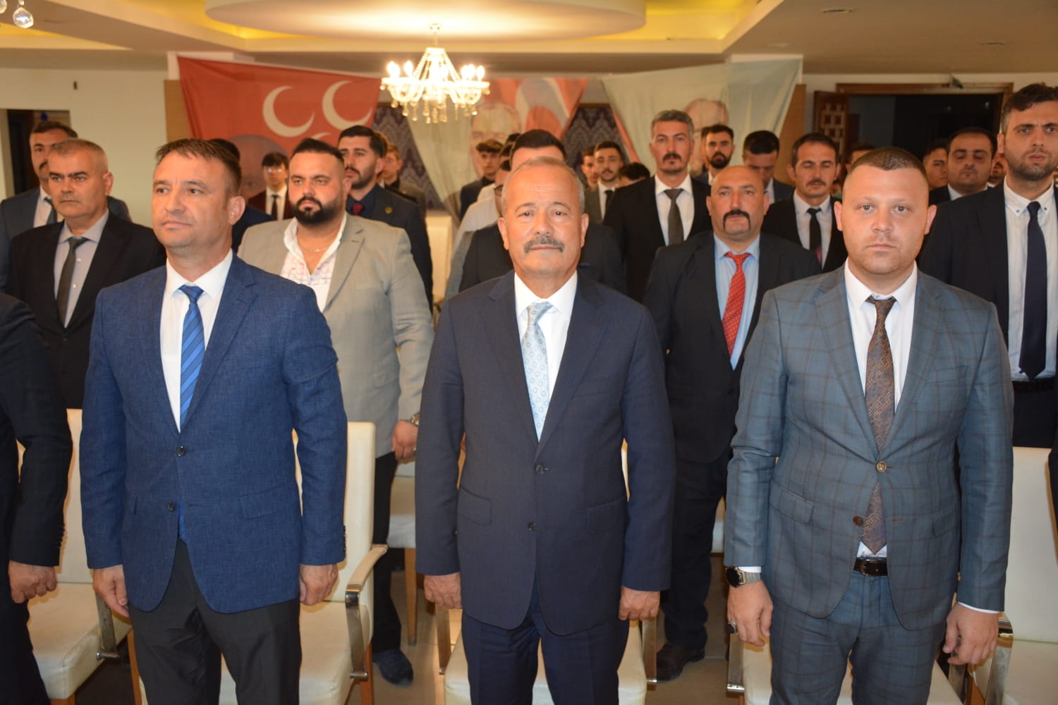"ÜLKÜ OCAKLARI ÇOK ŞEREFLİ BİR YERDİR"