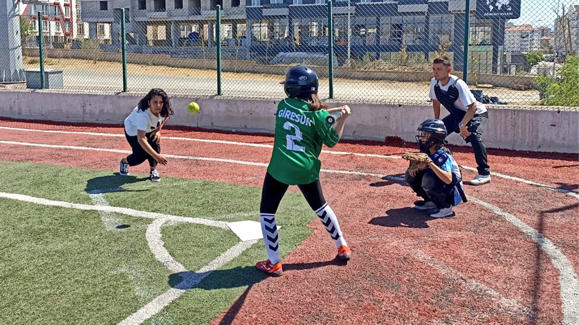 SOFTBOL TÜRKİYE BİRİNCİLİĞİ MÜSABAKALARI SONA ERDİ