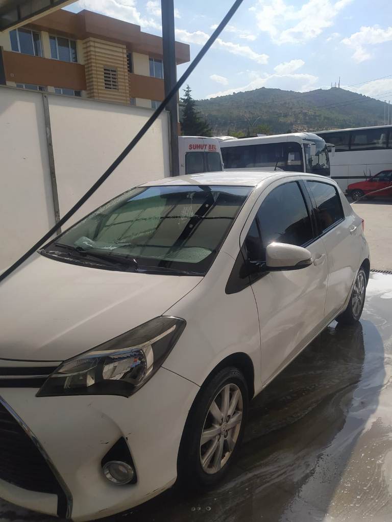 PAHALILIK ARTTI OTO YIKAMACILAR BOŞALDI