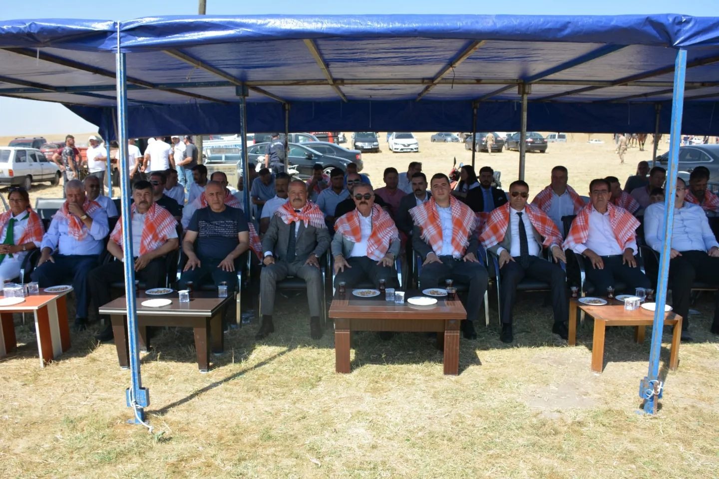 FRİG VADİLERİ RAHVAN AT YARIŞLARI ZAFER KOŞUSU YAPILDI