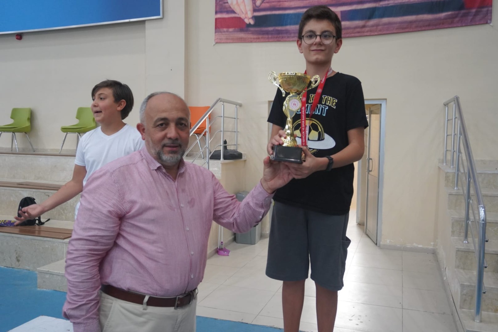 ZAFER KUPALARI SAHİPLERİNİ BULDU