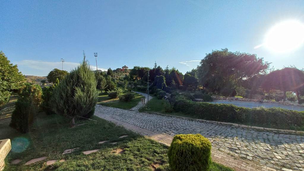 AFYON’UN ORTASINDA KENT ORMANI