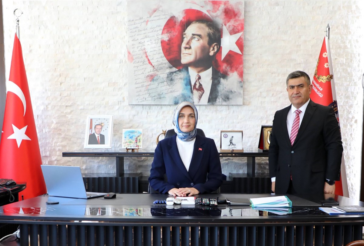 VALİ YİĞİTBAŞI, İL EMNİYET MÜDÜRLÜĞÜNÜ ZİYARET ETTİ