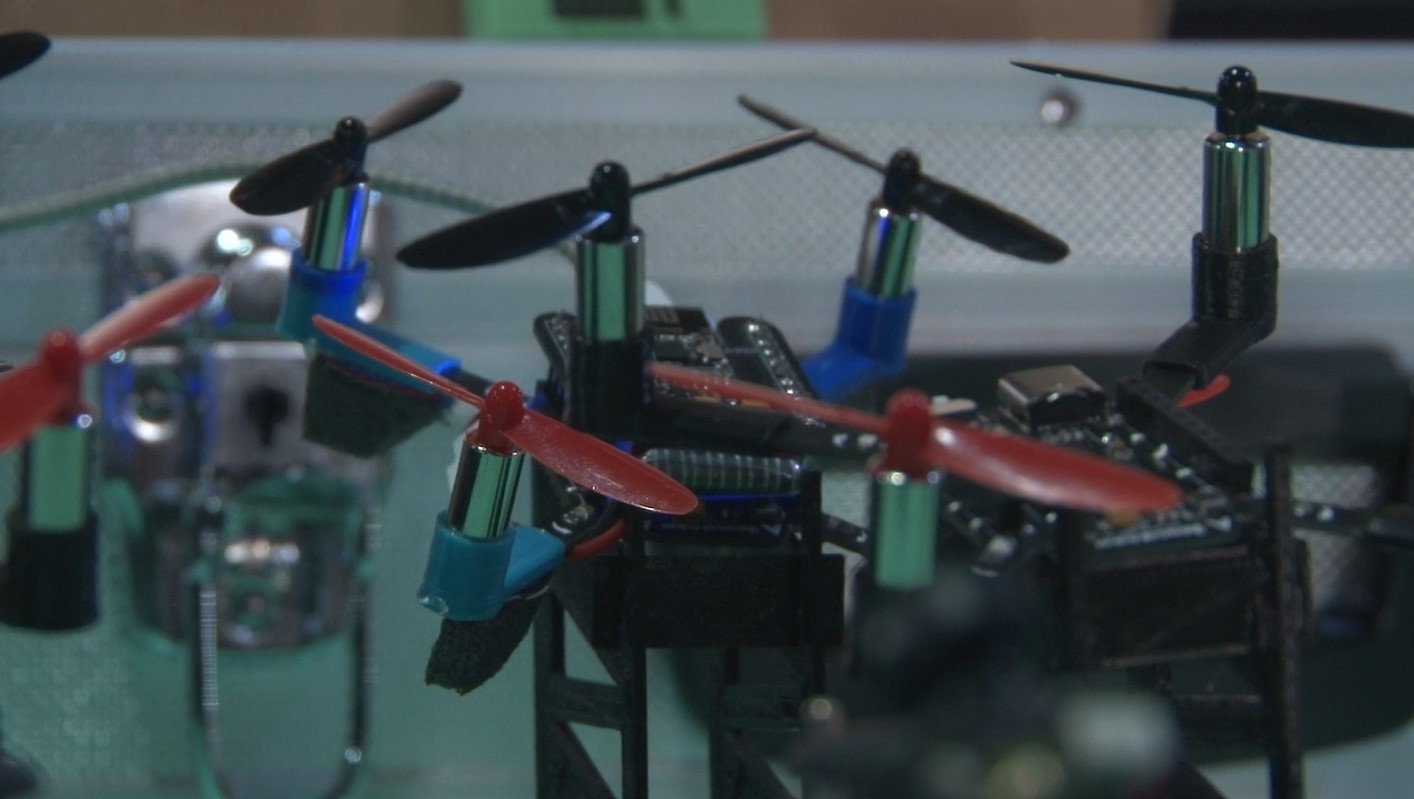 GELİŞTİRDİKLERİ İHA’LAR FÜNYE BOMBALARLA KAMİKAZE DRONLARA DÖNÜŞÜYOR