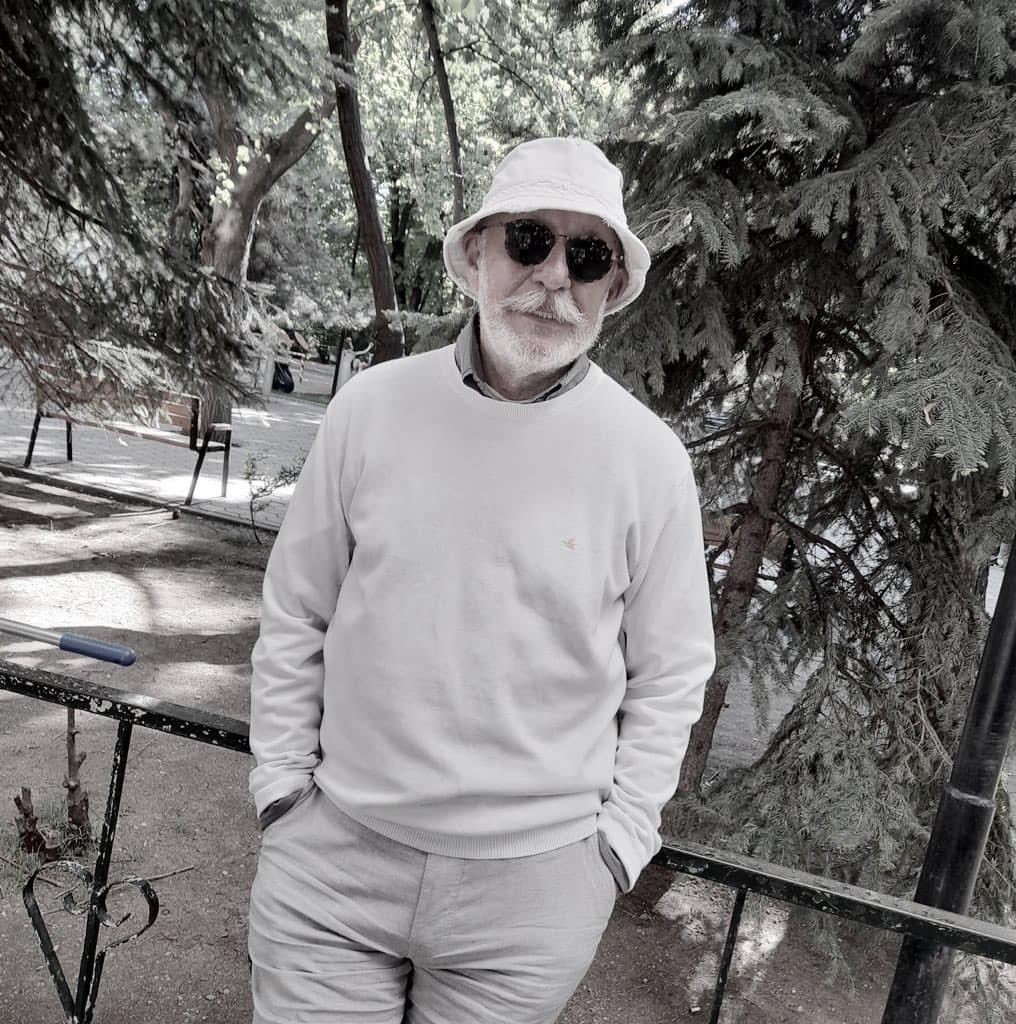 ESKİ REKTÖR YARDIMCISI HAYATINI KAYBETTİ