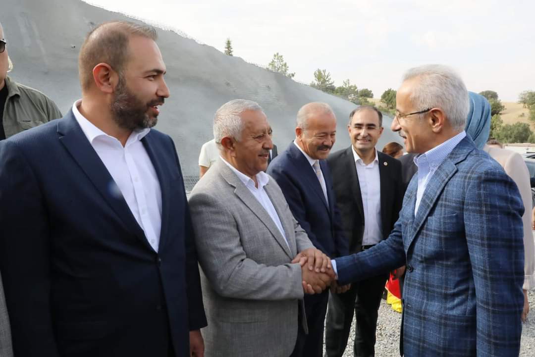 “AFYON YOLLARIN KESİŞTİĞİ ÖNEMLİ BİR NOKTA OLACAK”