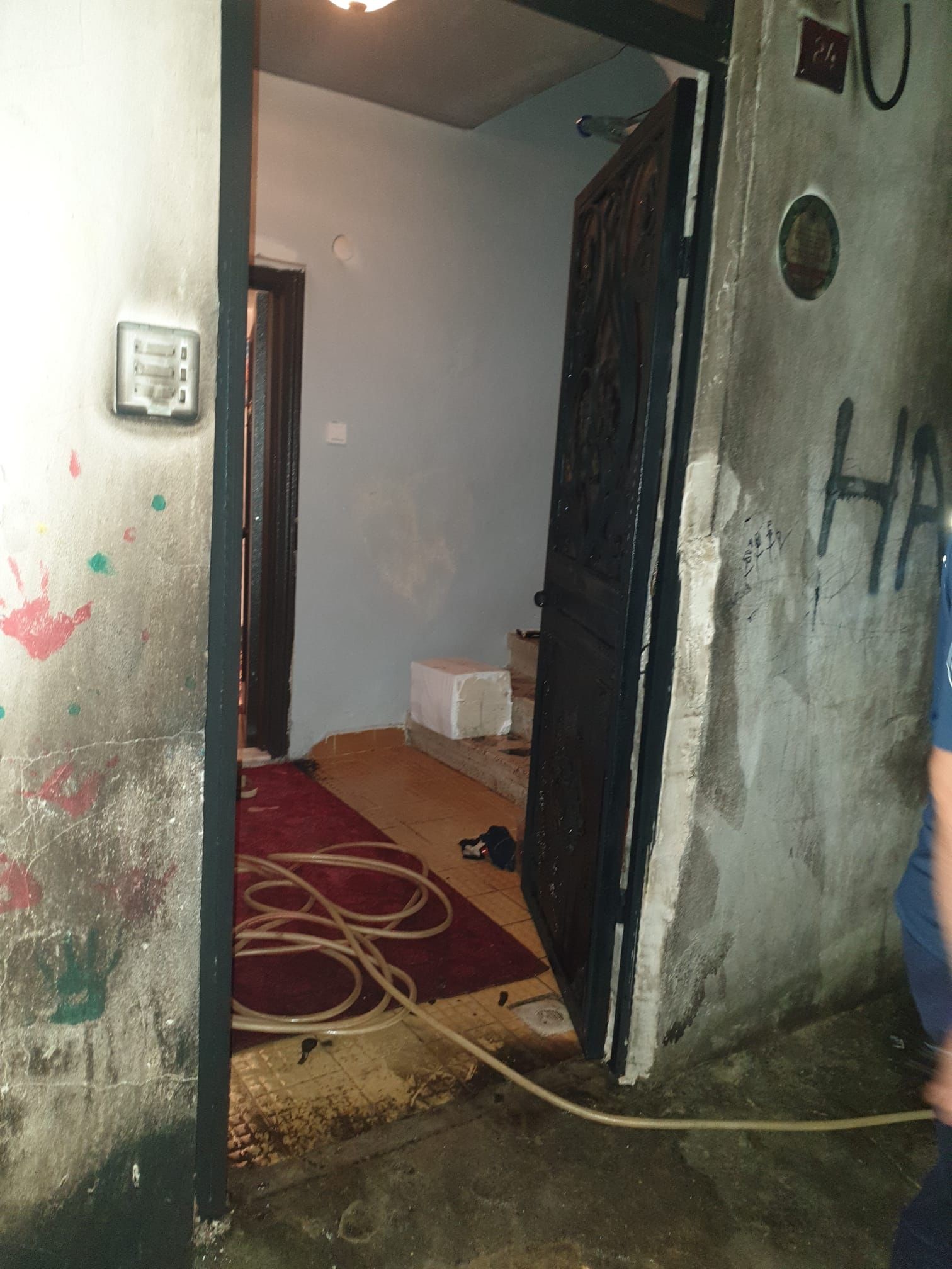 KUNDAKÇI ÜVEY KARDEŞ DEHŞETİ