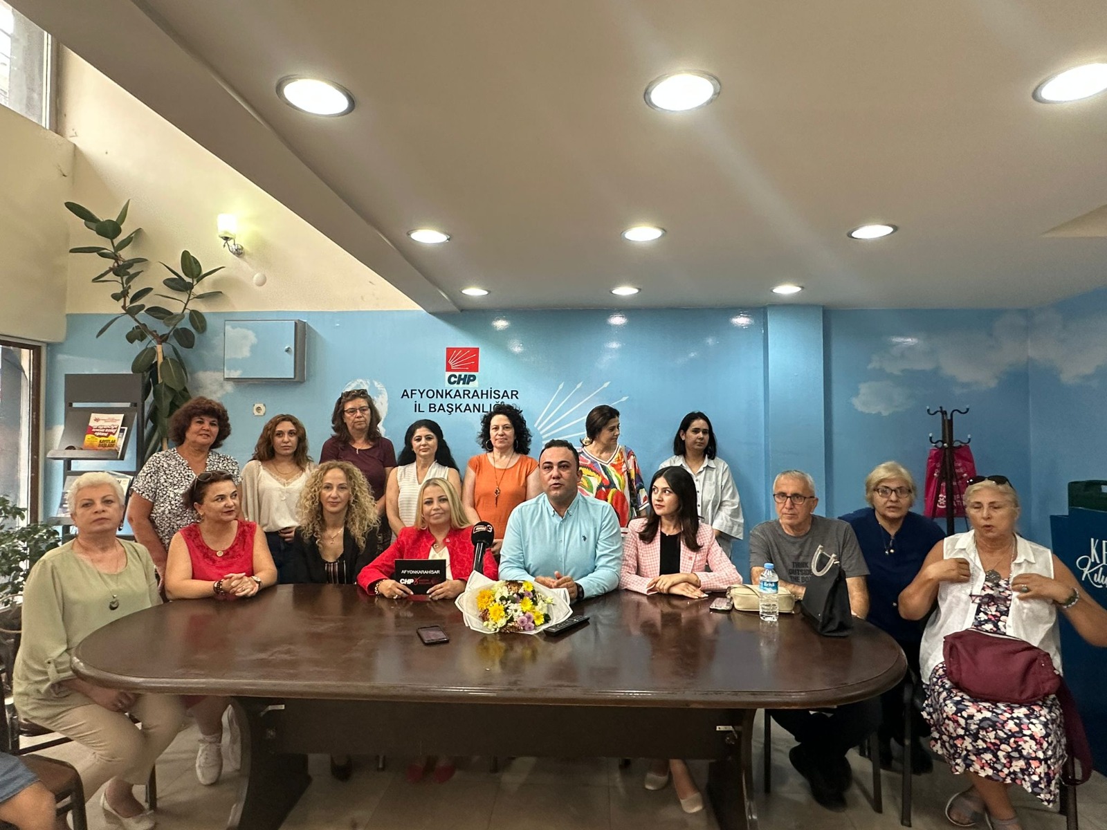“AFYON’DA HER KAPIYI ÇALACAĞIZ”