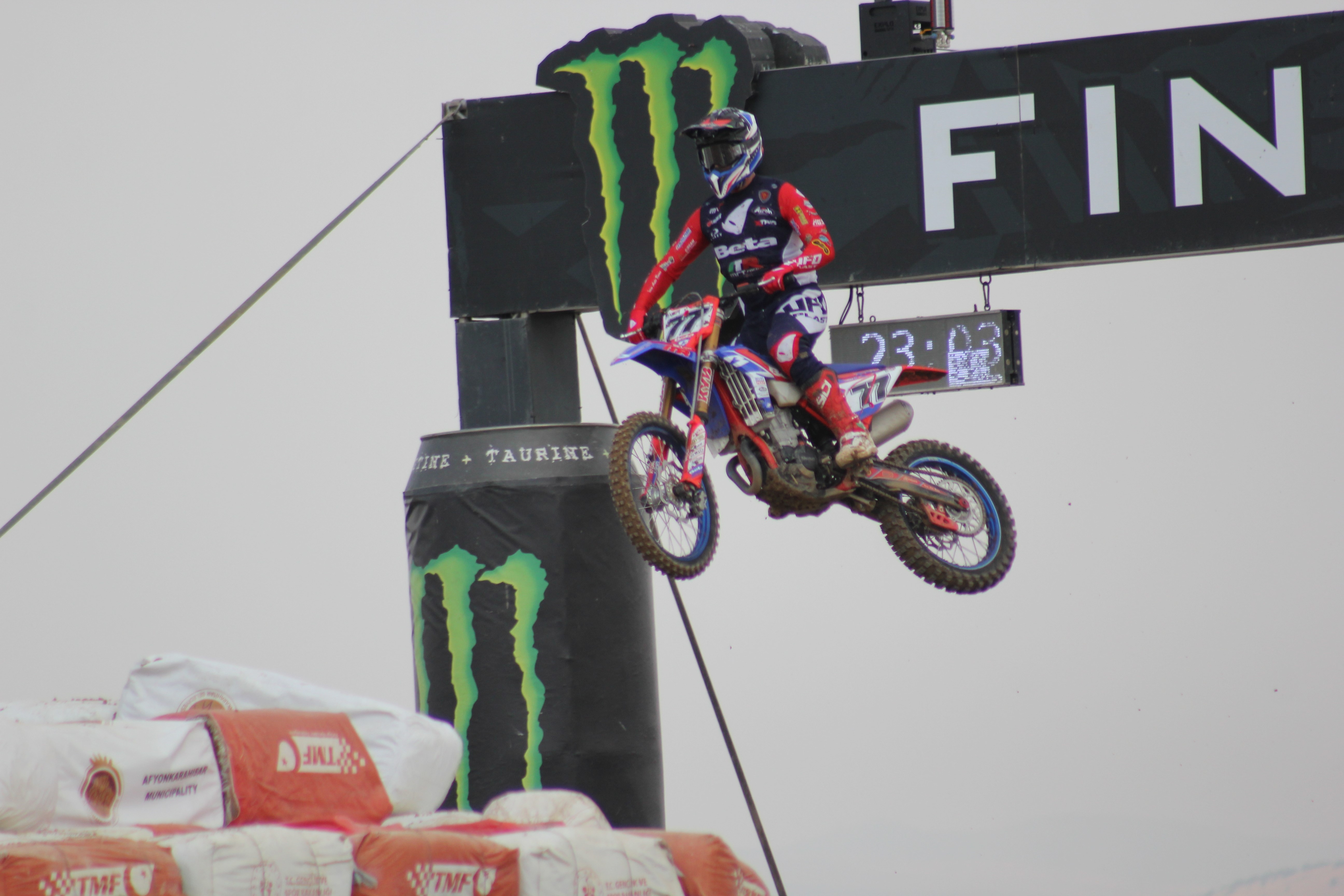 MXGP HEYECANI SIRALAMA YARIŞLARIYLA BAŞLADI