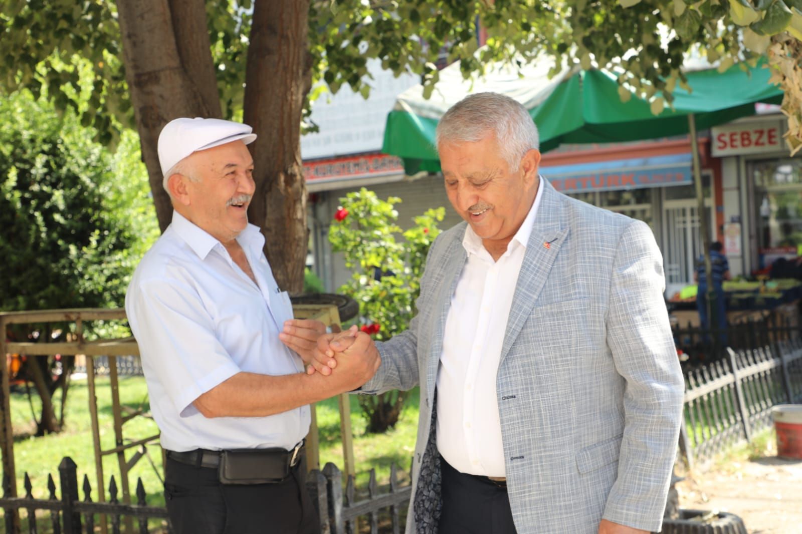ZEYBEK İNŞAAT ALANINDA İNCELEMELERDE BULUNDU