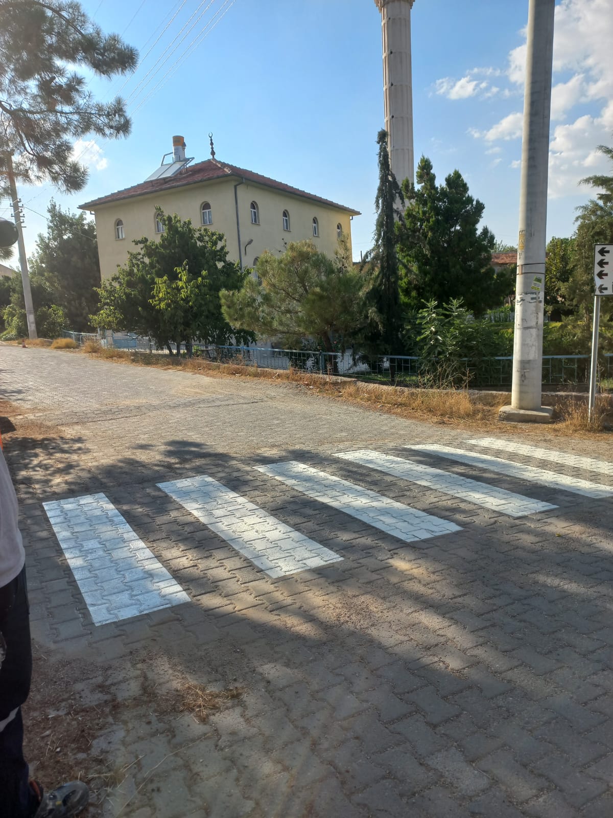 ÇOCUKLAR GÜVENLİ SÜRÜCÜLER DİKKATLİ OLSUN