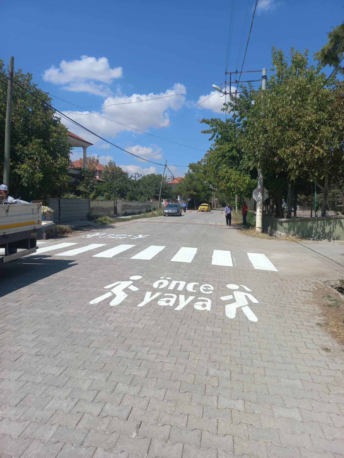 ÇOCUKLAR GÜVENLİ SÜRÜCÜLER DİKKATLİ OLSUN