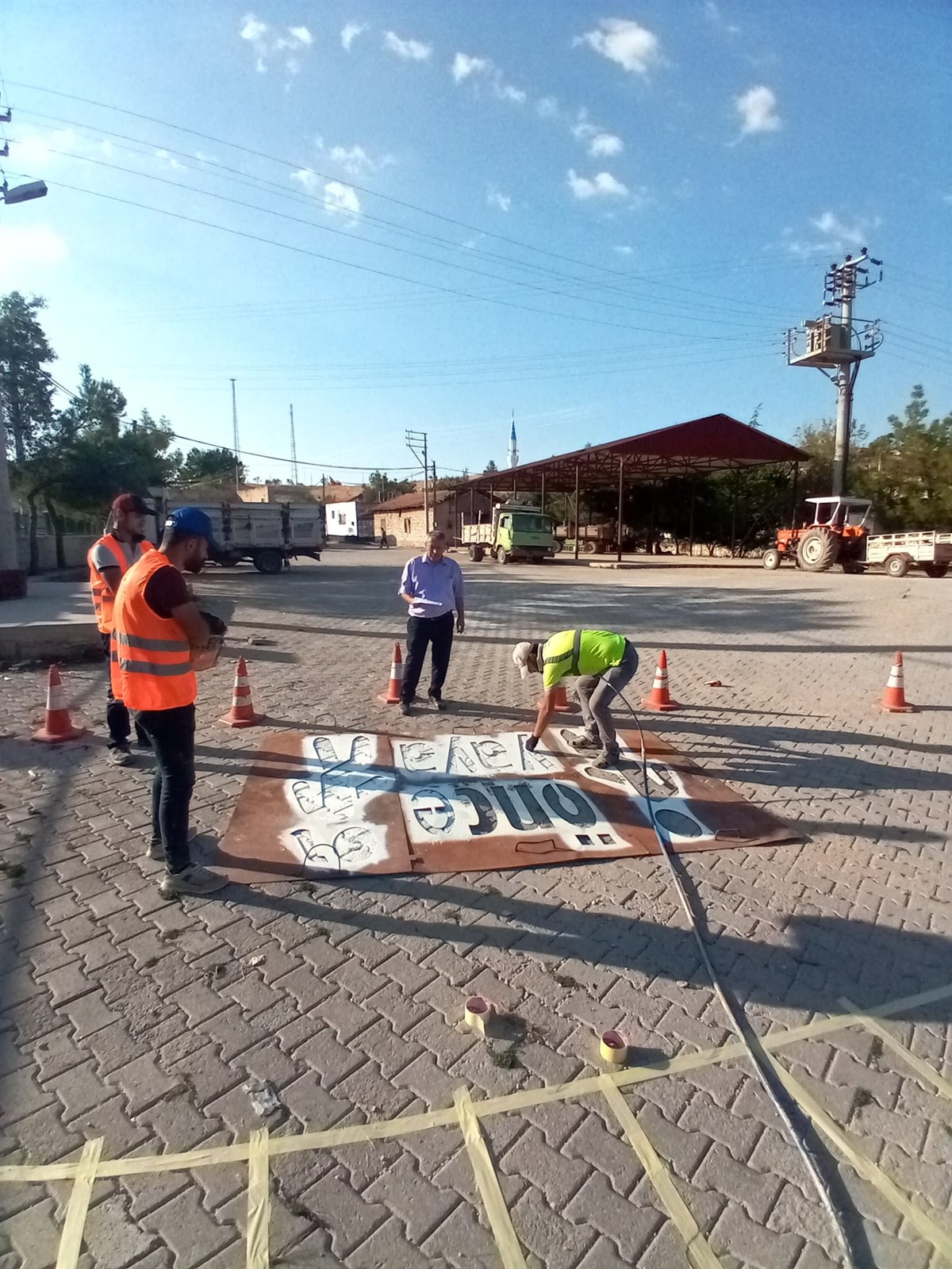 ÇOCUKLAR GÜVENLİ SÜRÜCÜLER DİKKATLİ OLSUN