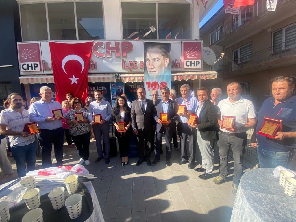 KURULUŞUNUN 100. YILINDA CHP BİRLİKTELİĞİ