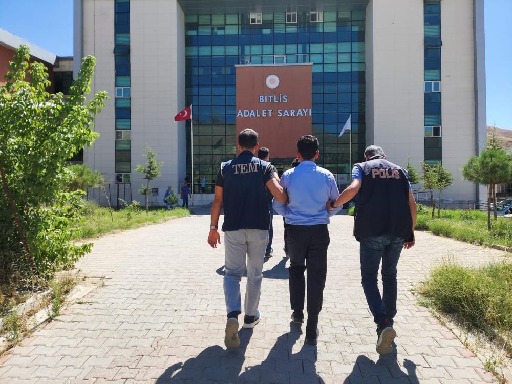7 İLDE EŞ ZAMANLI OPERASYON DÜZENLENDİ
