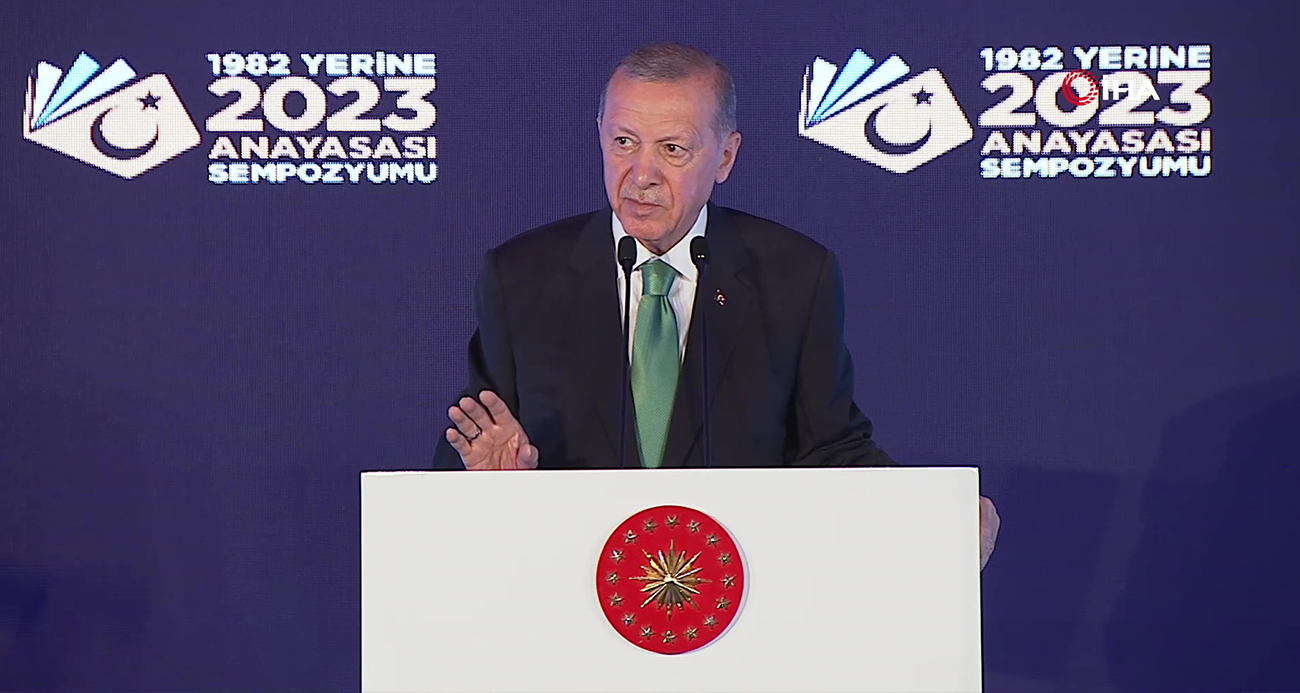 TÜRKİYE YÜZYILINA YENİ ANAYASA