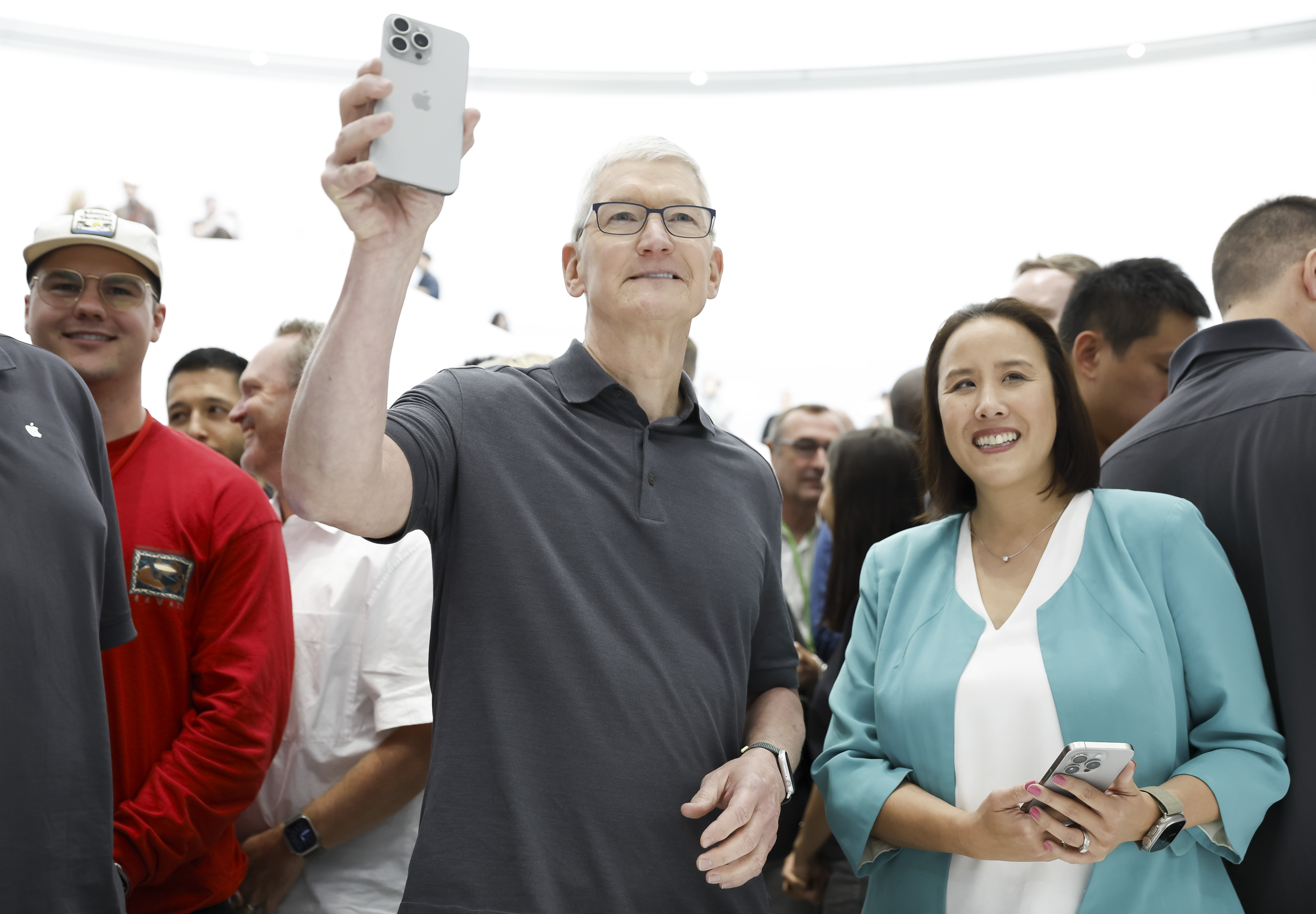 İPHONE 15 TANITILDI! İŞTE TÜRKİYE SATIŞ FİYATLARI