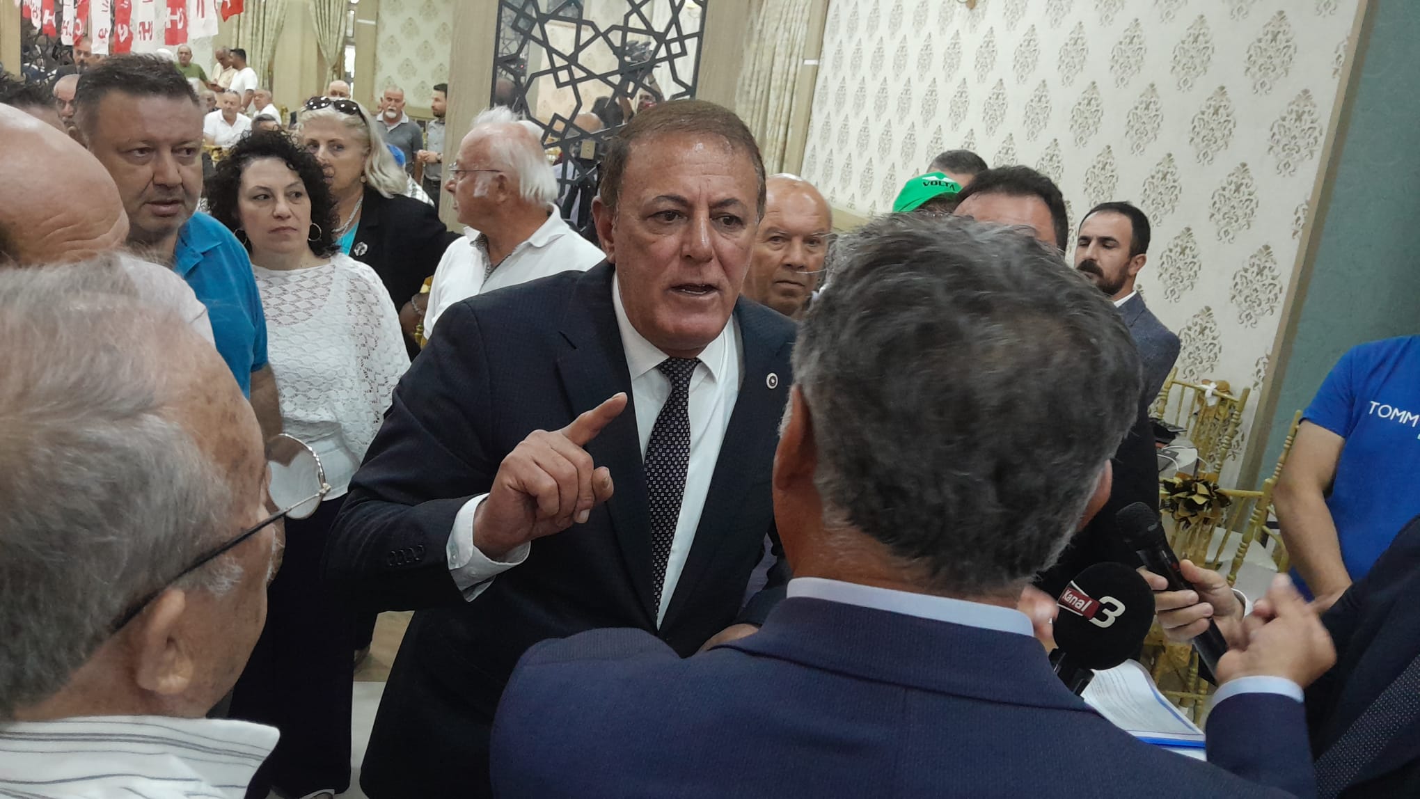 KONGRE BASKANLIĞINA DELEGASYONDAN TEPKİ