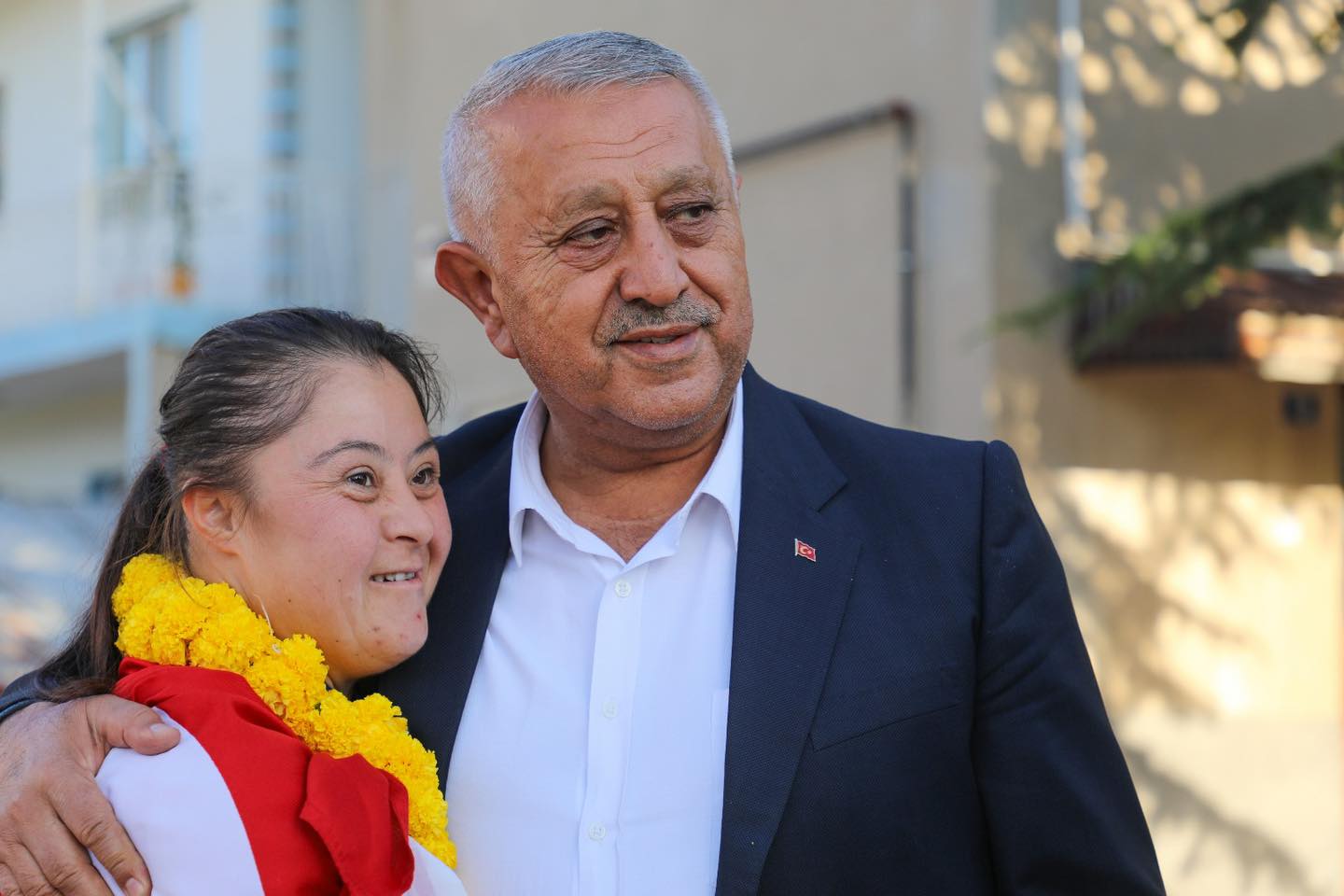 ŞAMPİYON İÇİN ÖZEL KUTLAMA