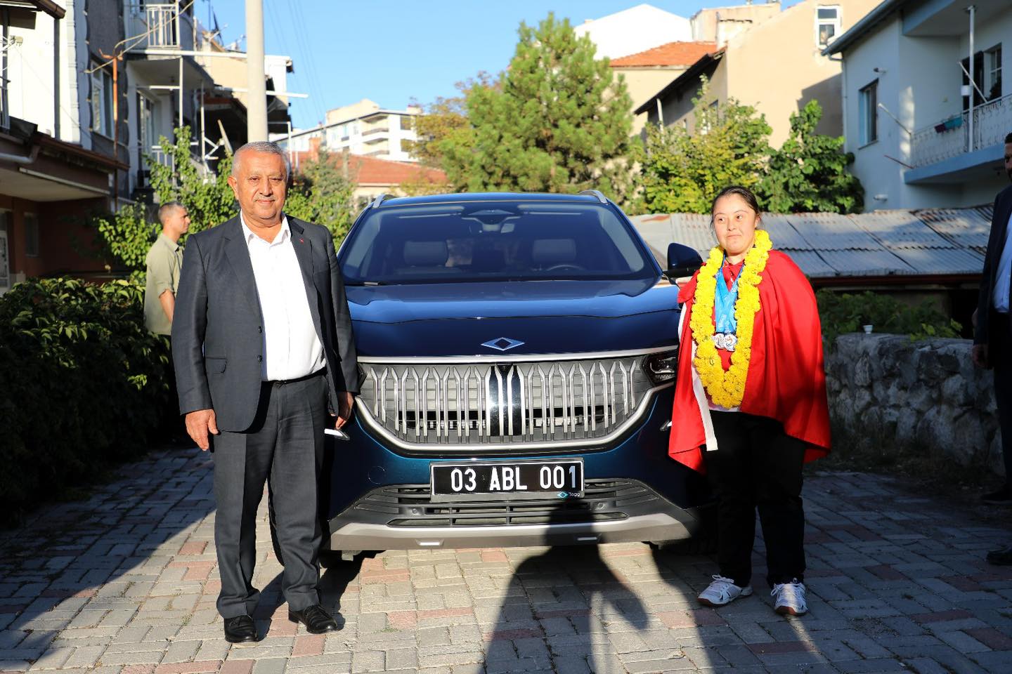 ŞAMPİYON İÇİN ÖZEL KUTLAMA