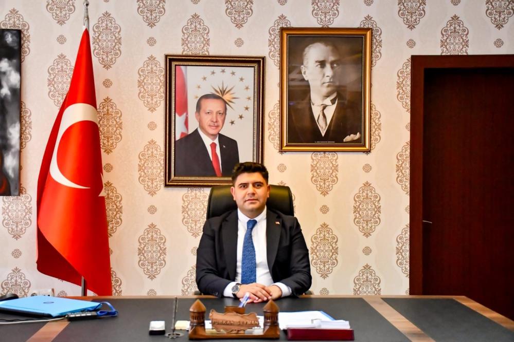 AFYONLU KAYMAKAM GÖREVİNE BAŞLADI