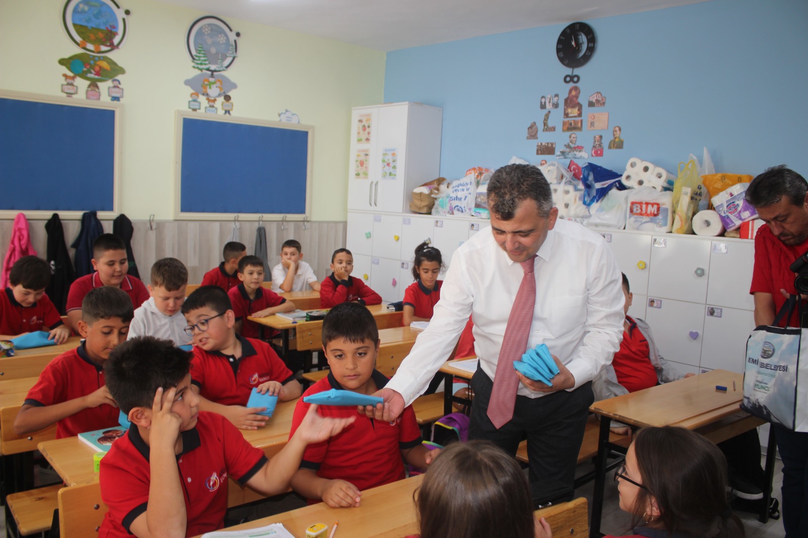KOYUNCU, ÖĞRENCİLERİN HEYECANINA ORTAK OLDU