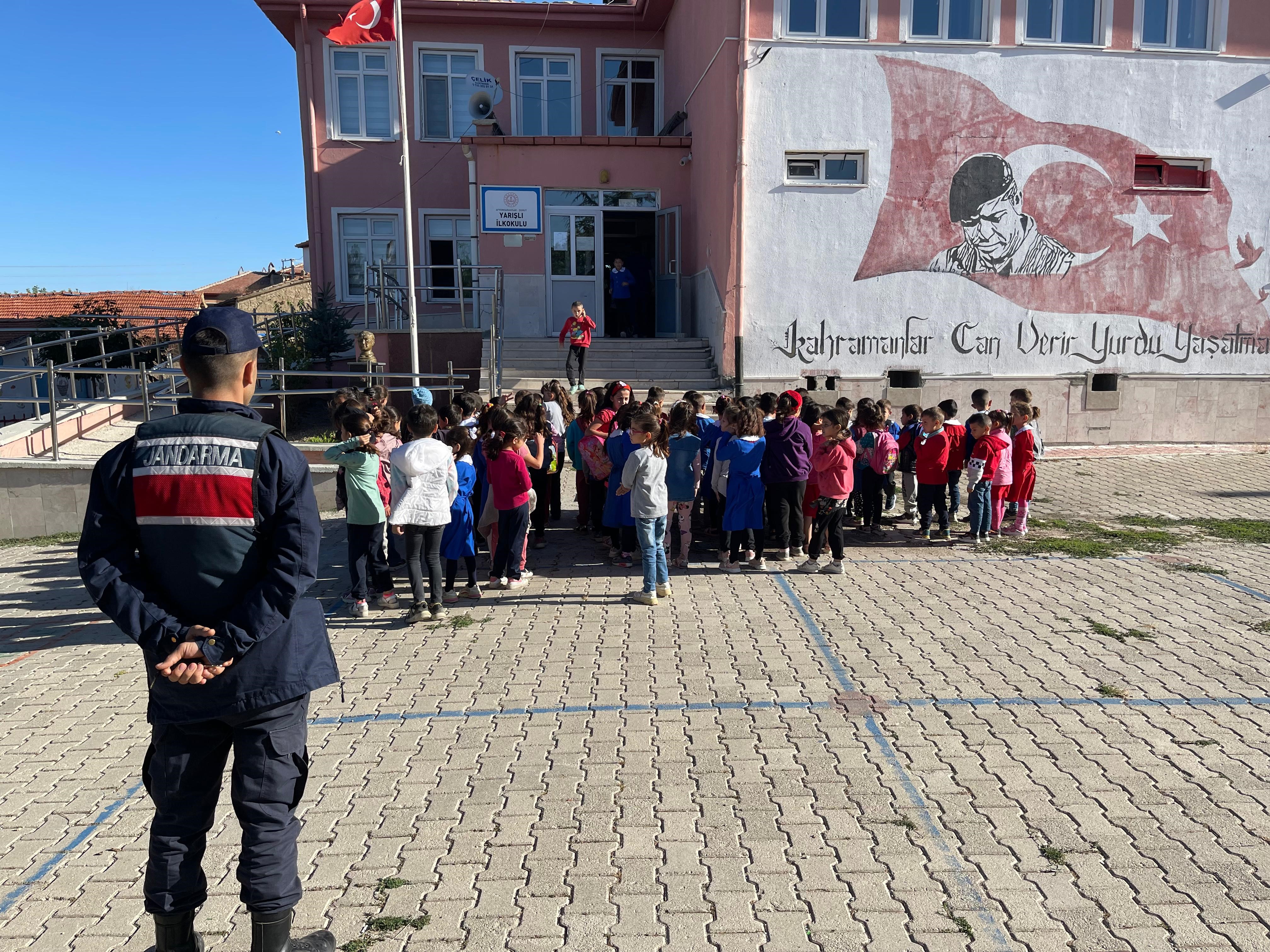 JANDARMA VE POLİSTEN TRAFİK DENETİMİ