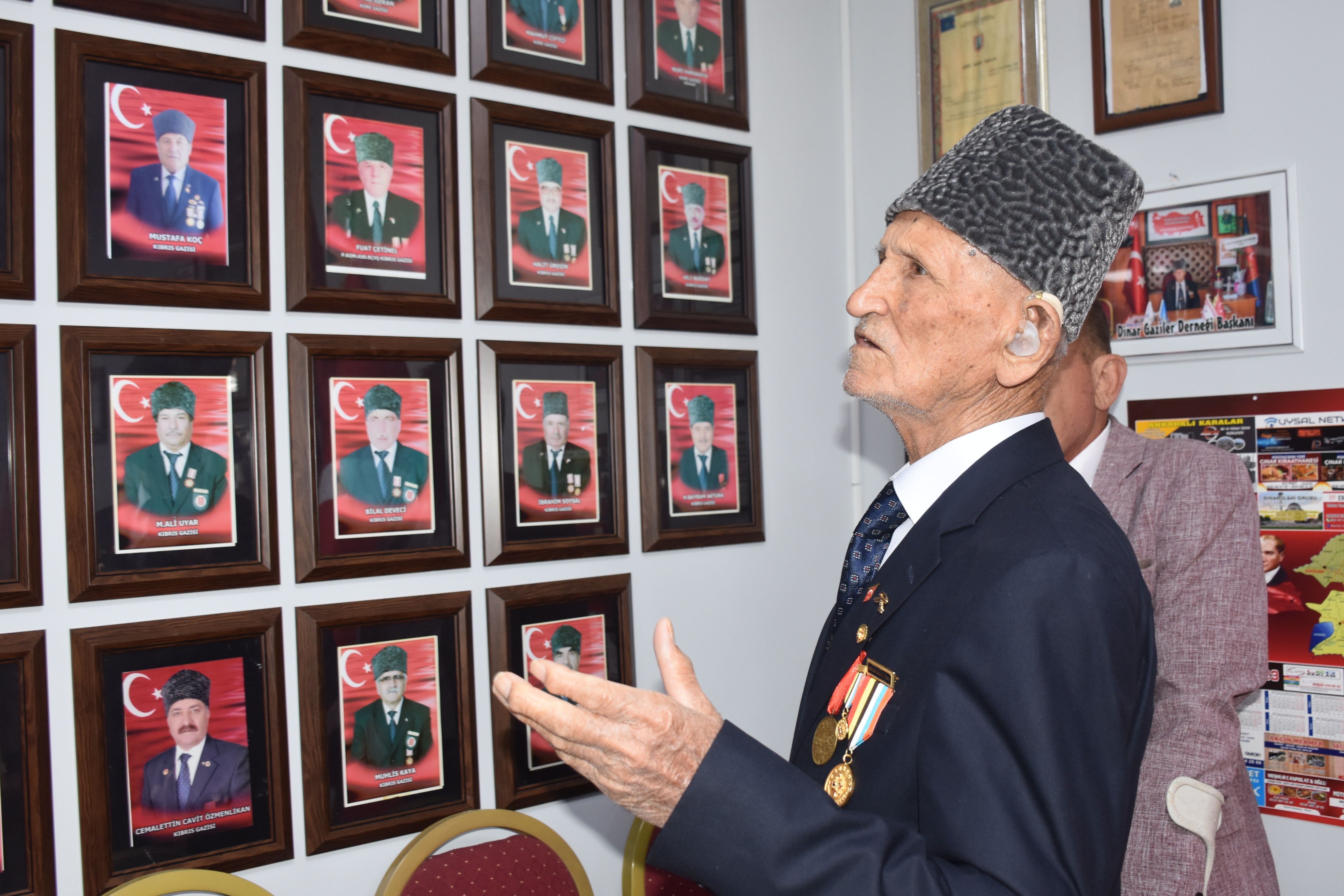 KORE GAZİSİ YUSUF ÇAVUŞ MADALYASINI GURURLA TAŞIYOR