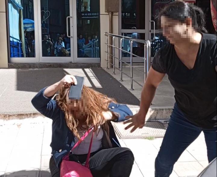 AFYON'DA SOKAK SAVAŞ ALANINA DÖNDÜ
