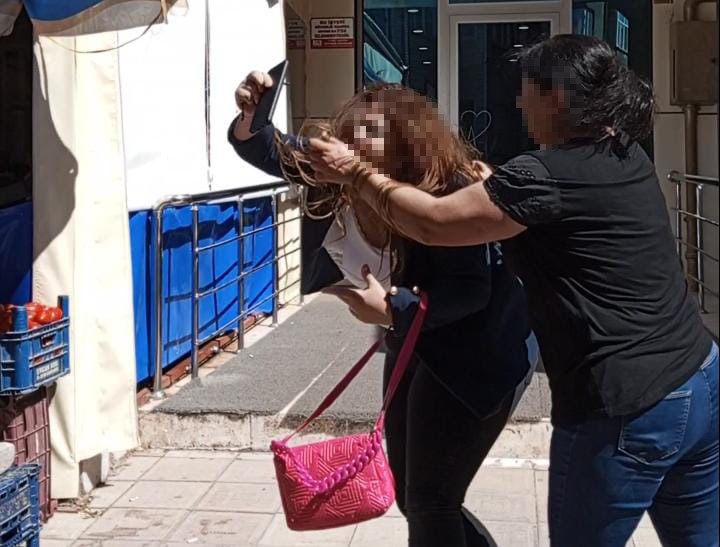 AFYON'DA SOKAK SAVAŞ ALANINA DÖNDÜ