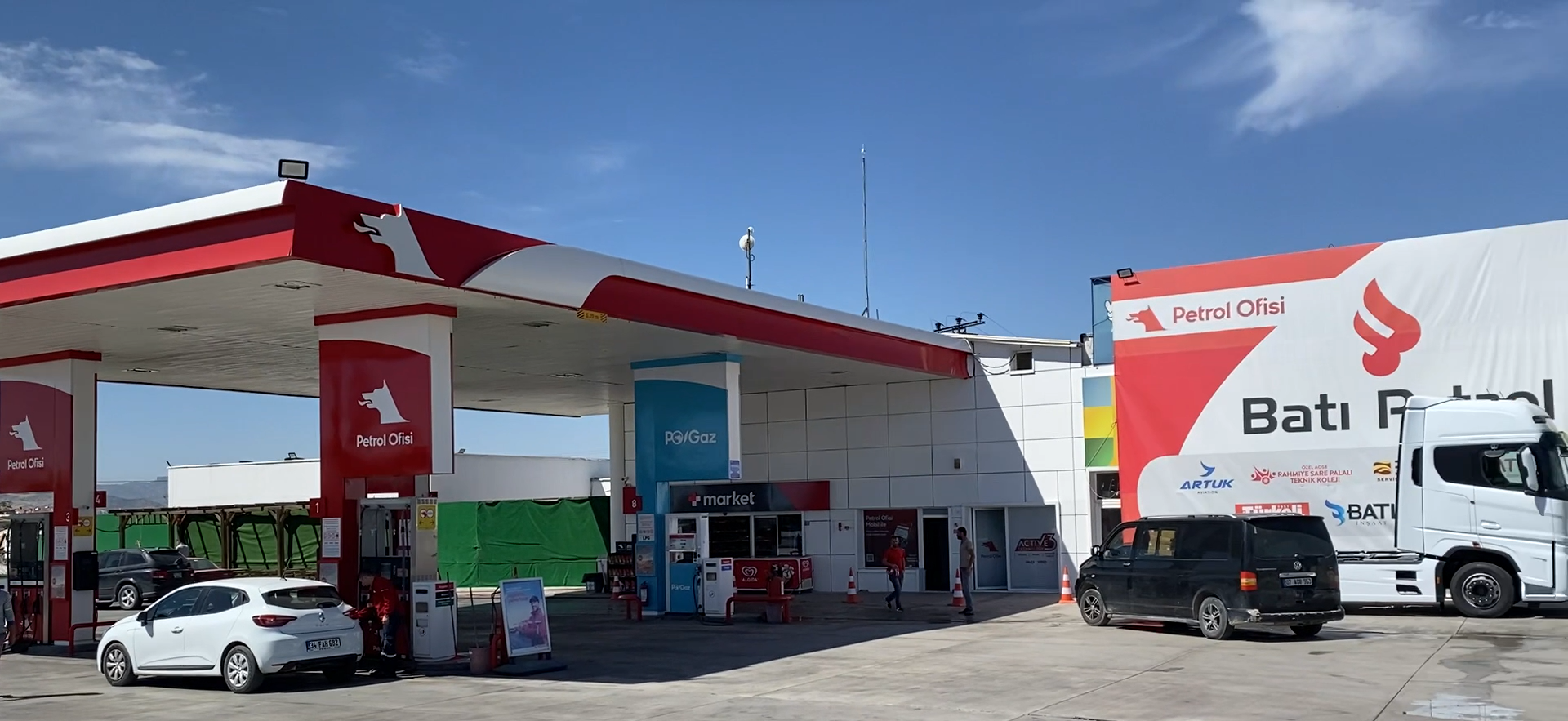BU PETROL'DE 7/24 ÇORBA İKRAMI VAR