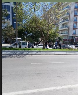 ATAKÖY'DE ÇARPIŞAN ARAÇLARDAN ÇIKAN İLGİNÇ HİKAYE