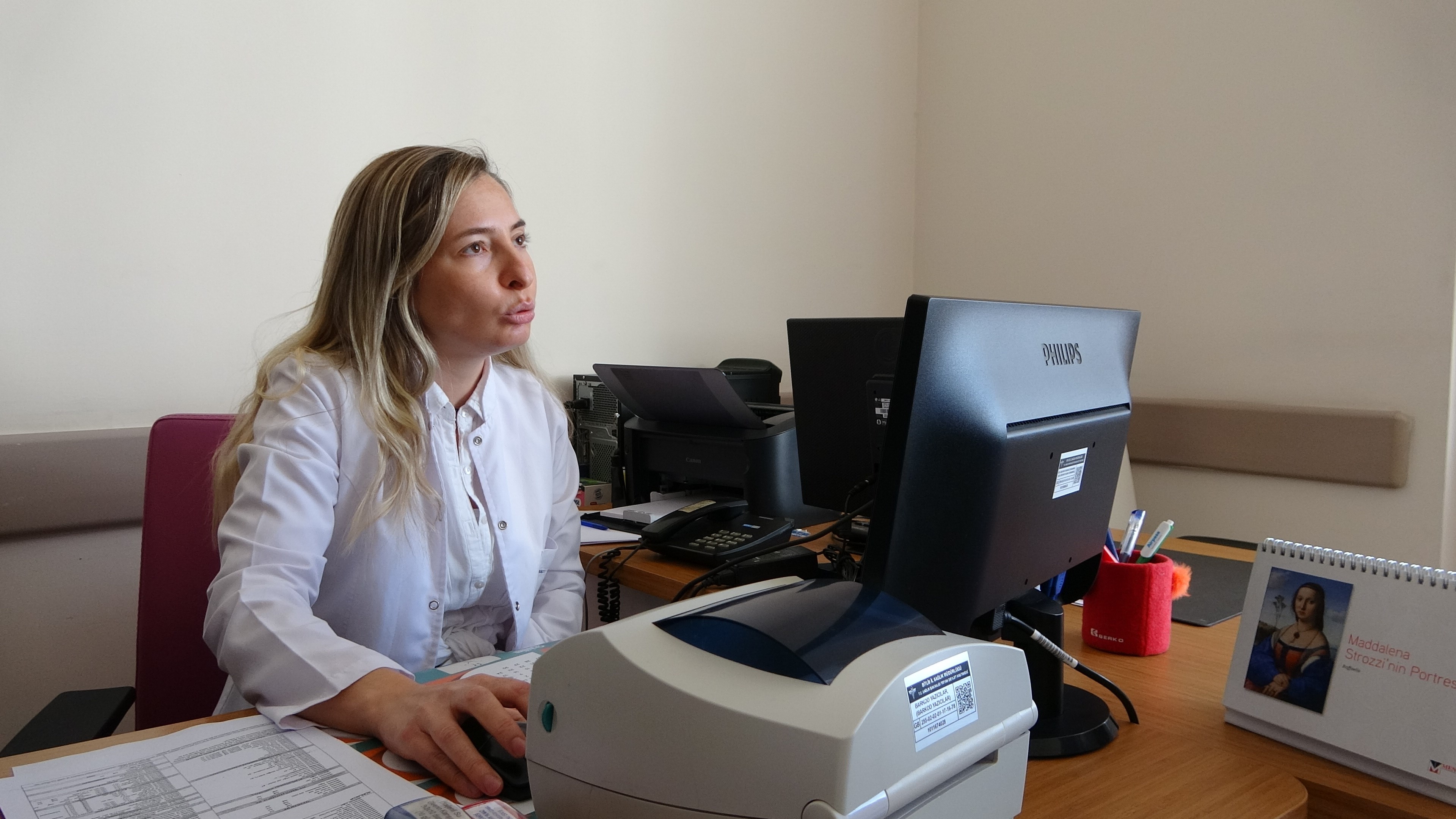 3 YAŞINDAKİ KIZIN KULAĞINDAN ÇIKANLAR HAYRETE DÜŞÜRDÜ