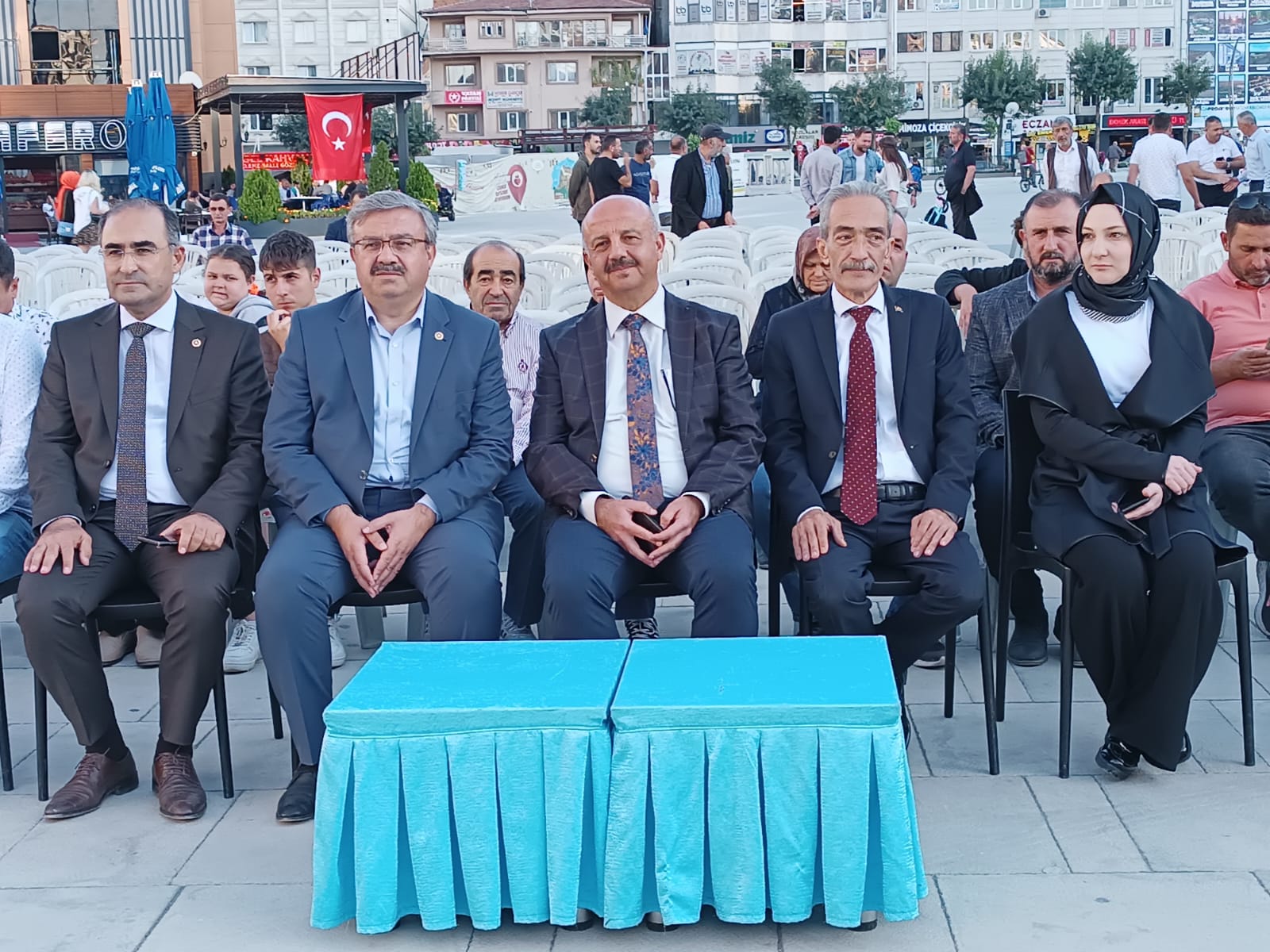 ESNAF VE SANATKARLAR ODASI BAŞKANI ÜSTÜN