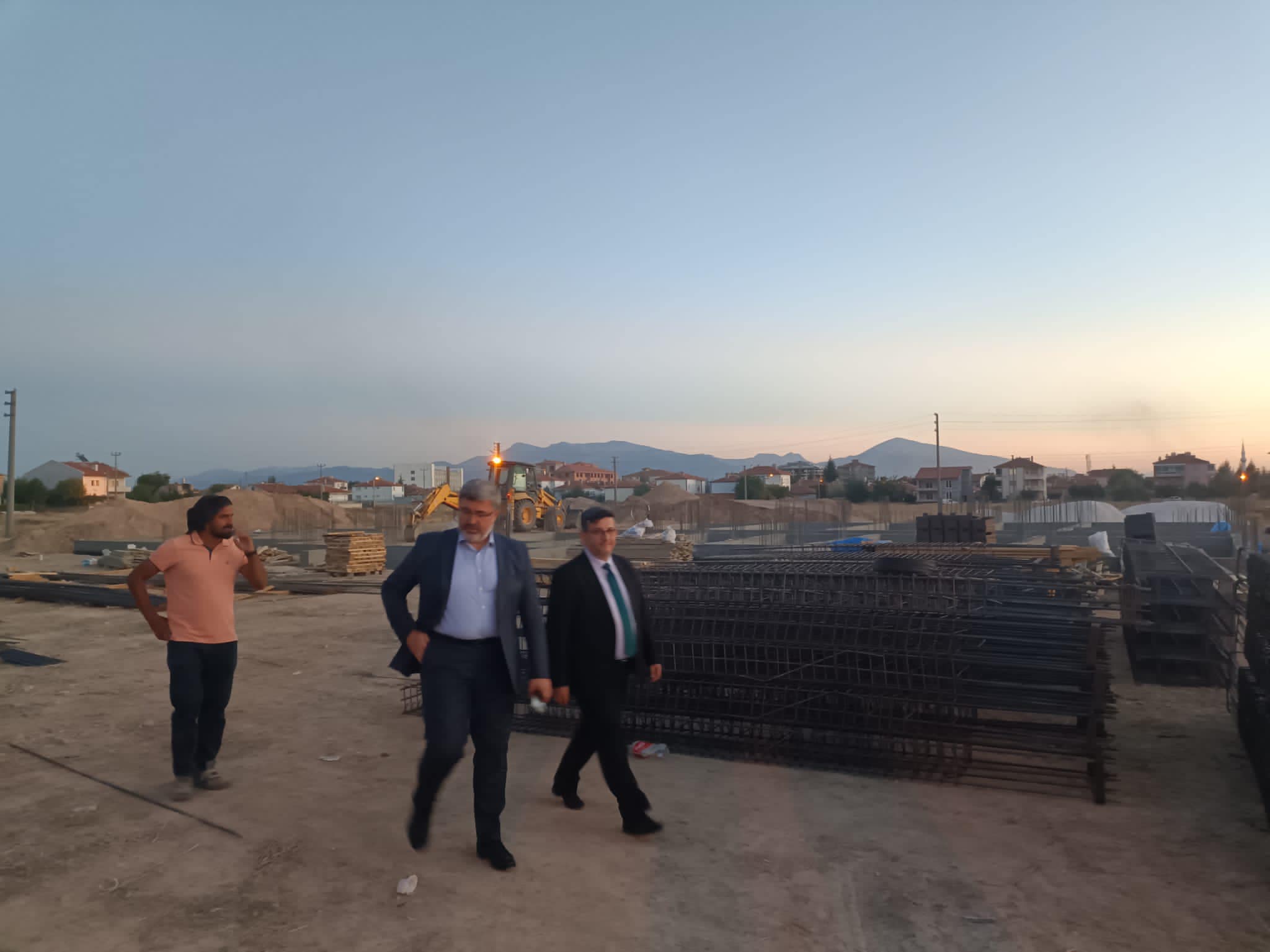 ÖZKAYA, ANAOKULU İNŞAATİNİ YERİNDE İNCELEDİ