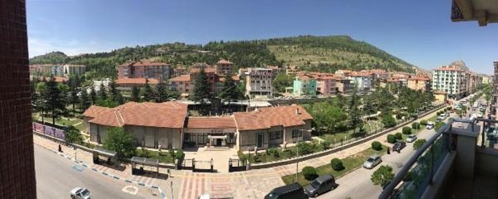 51 YIL SONRA EMEKLİYE AYRILDI